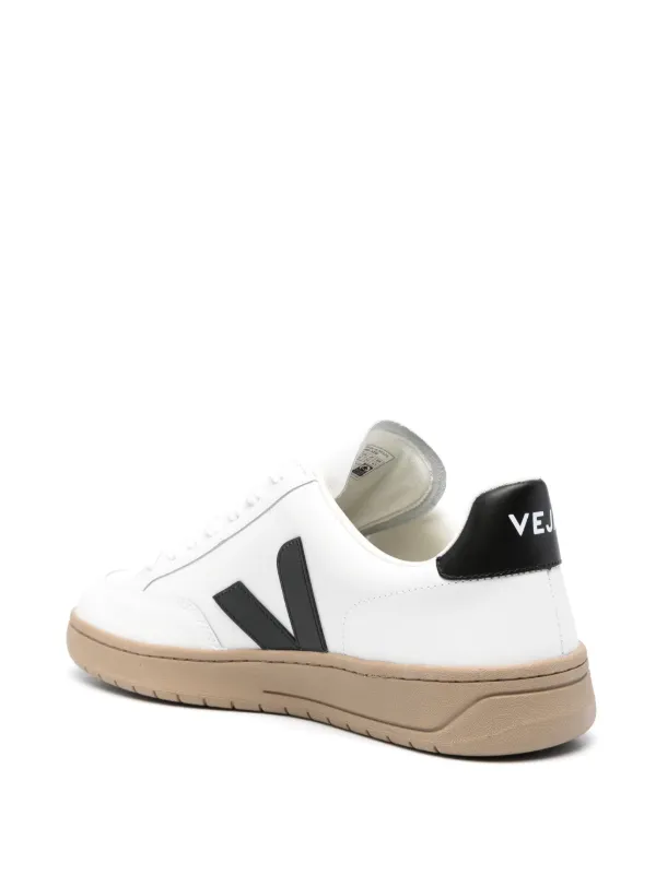 VEJA V-12 レザースニーカー - Farfetch