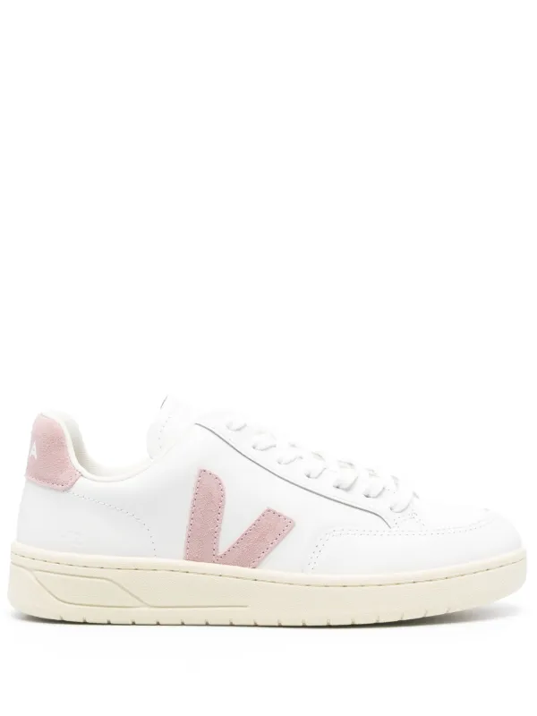 【送料&関税込】Veja V-12 Sneakers Amazon.com | VEJA Women's V-12 Sneaker, Extra White/Liquor