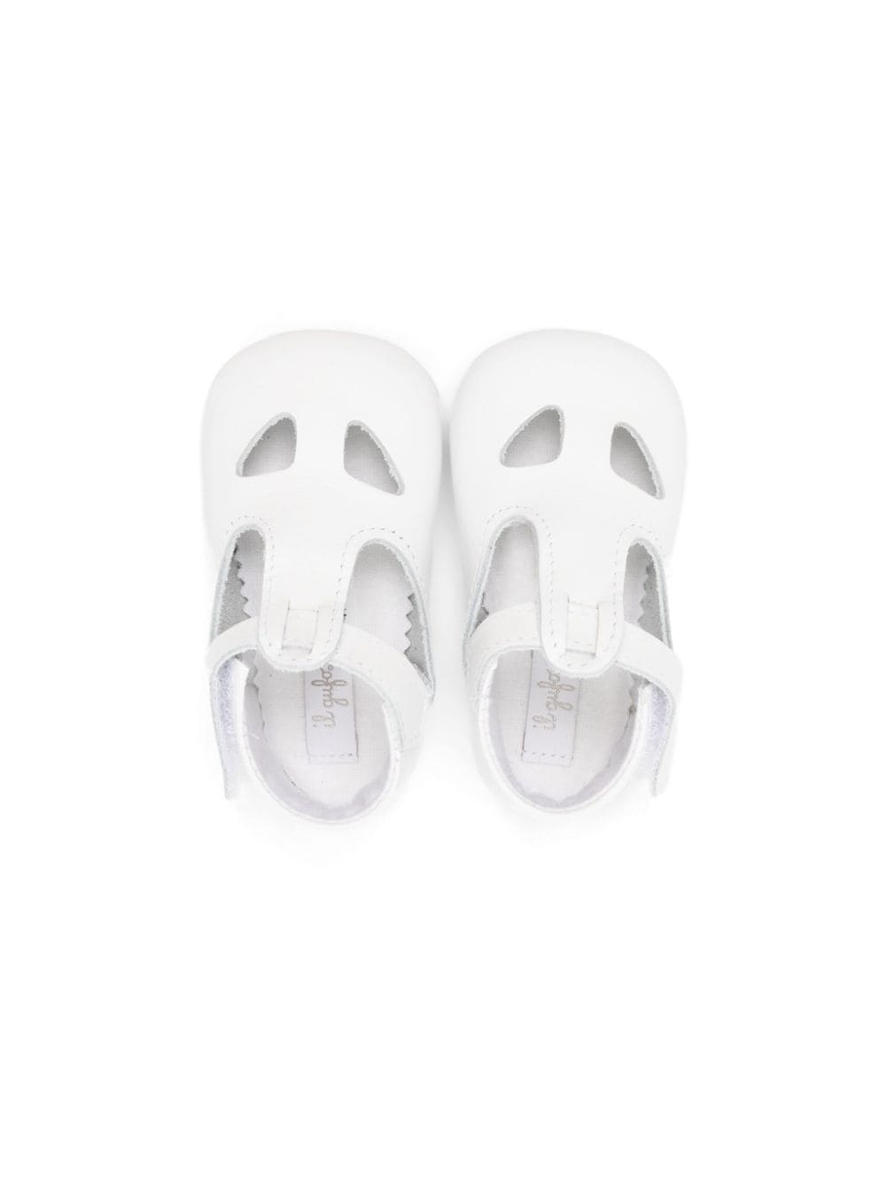 Shop Il Gufo Cut-out Detailed Pre-walker Shoes In White