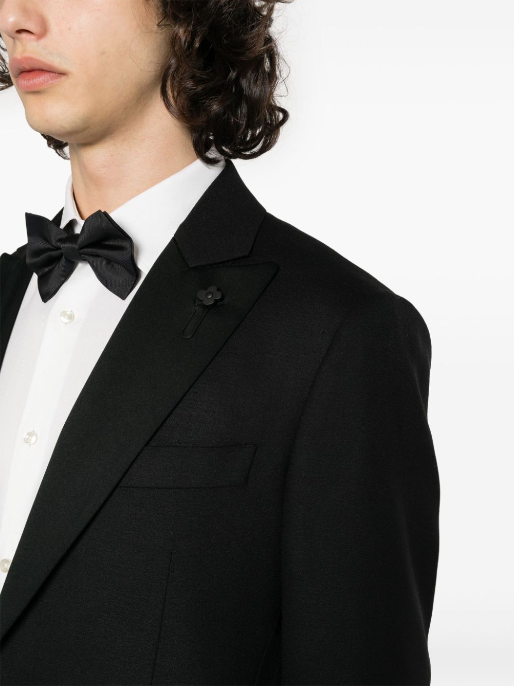 Shop Lardini Single-breasted Crepe Suit In Black