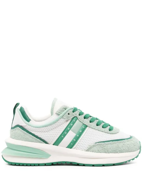Tommy Hilfiger tenis con paneles y suela gruesa