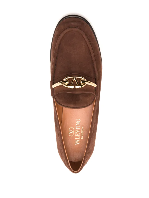 【関税&送料込】Valentino Garavani Brown Leather Vlogo Loafe Valentino Garavani Brown Leather Vlogo Loafers | italist