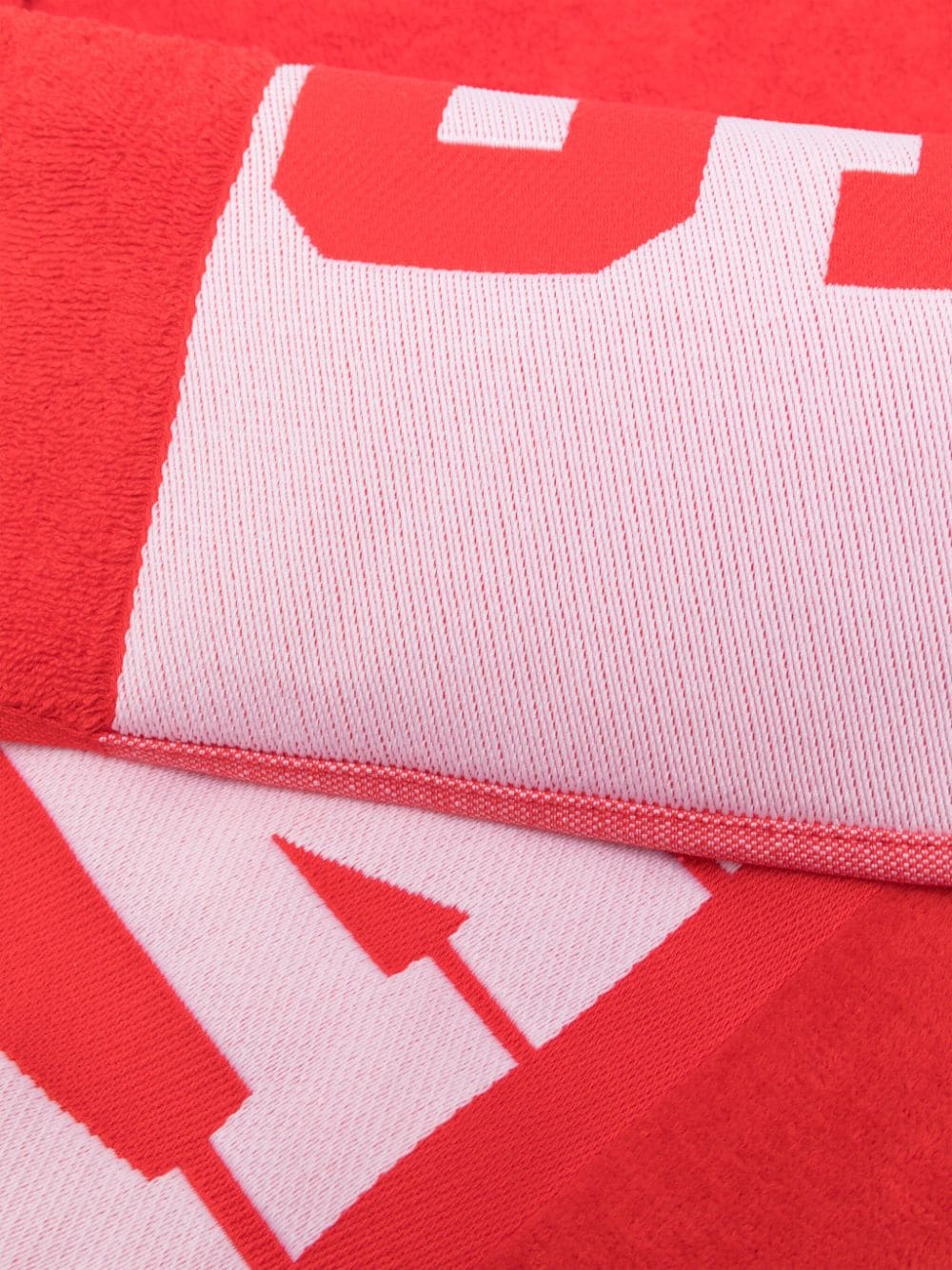 Shop Dsquared2 Technicolor Logo-jacquard Towel (180cm X 100cm) In Red