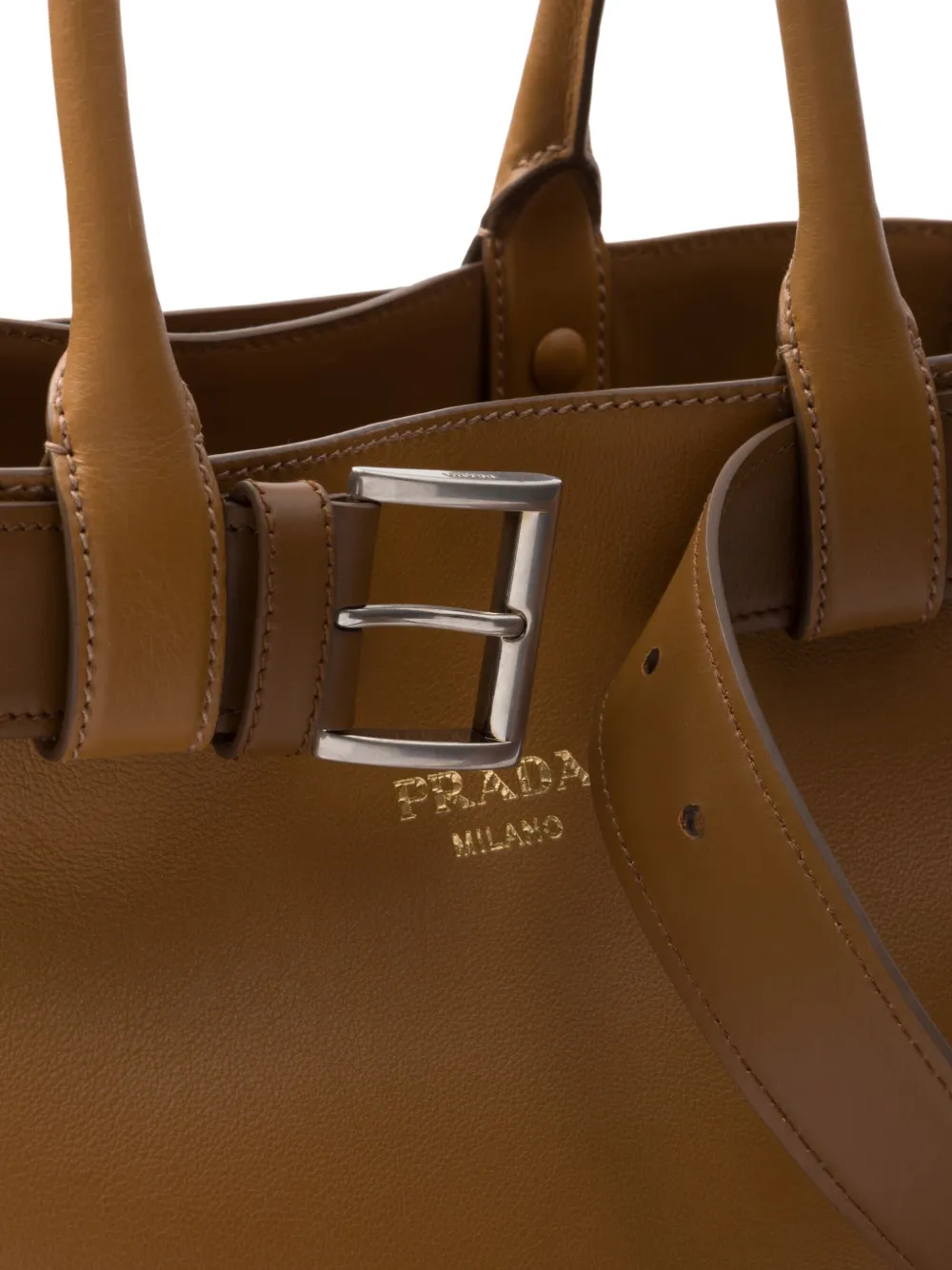 Prada ベルテッド レザーハンドバッグ | ブラウン | FARFETCH JP Prada ベルテッド レザーハンドバッグ | ブラウン | FARFETCH JP