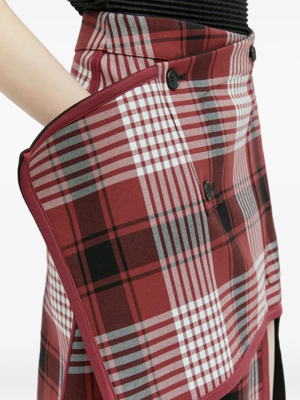 Issey Miyake Wool-cotton Reversible Midi Skirt In Red