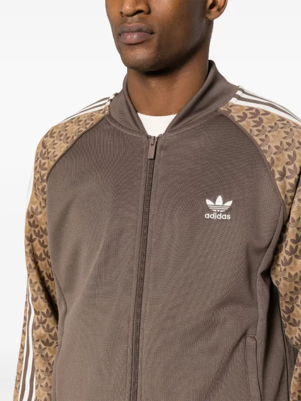 Adidas logo on outlet back of jacket
