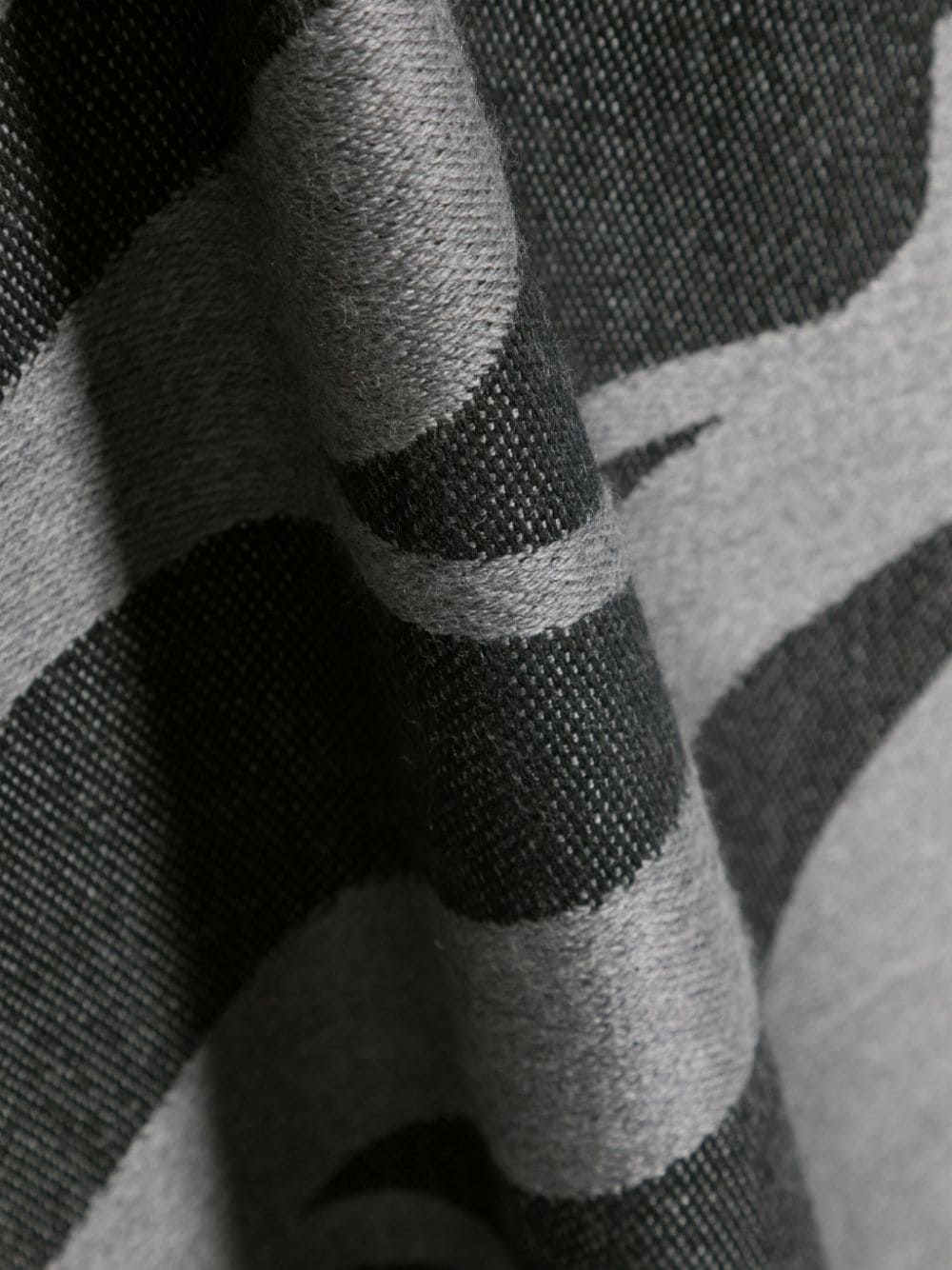 Shop Alexander Mcqueen Logo-intarsia Wool Scarf In Schwarz