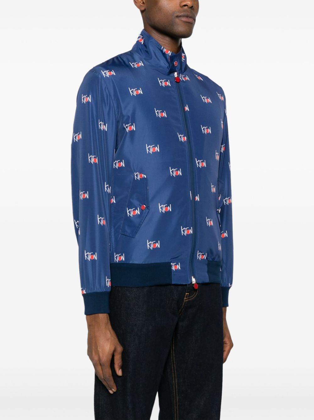 Shop Kiton Logo-print Lightweight Jacket In Blau