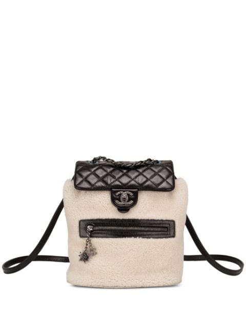 CHANEL Pre-Owned Mountain shearling backpack