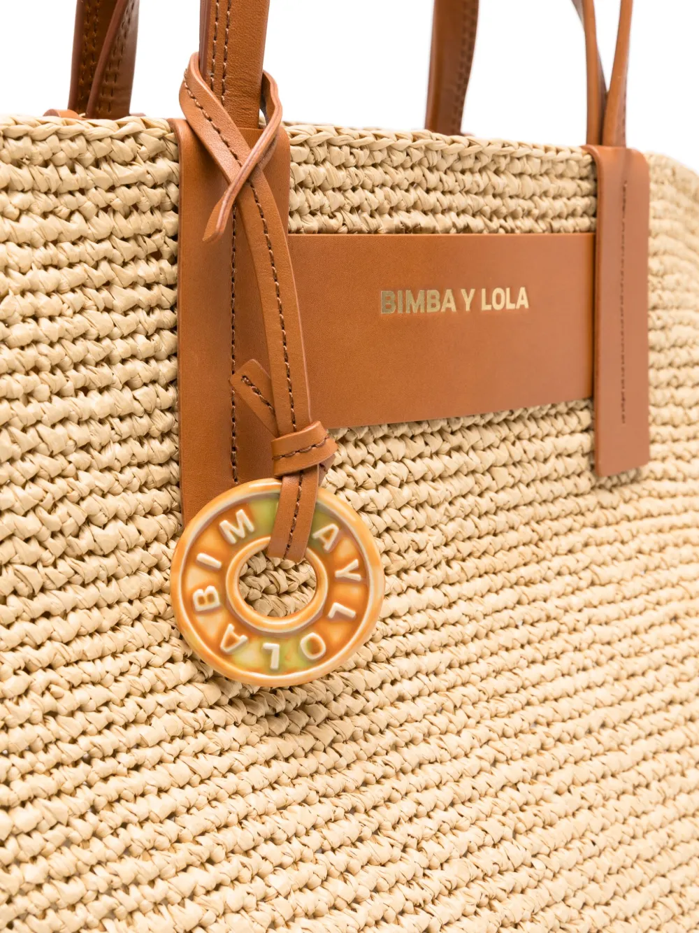 Bimba y Lola Schoudertas met logo amulet Beige