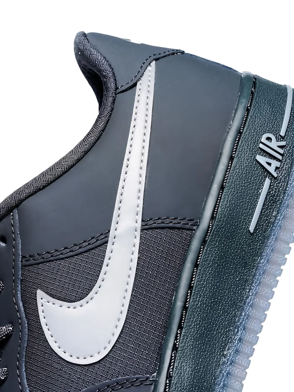 Nike Kids Air Force 1 Reflective Swoosh sneakers - Grijs