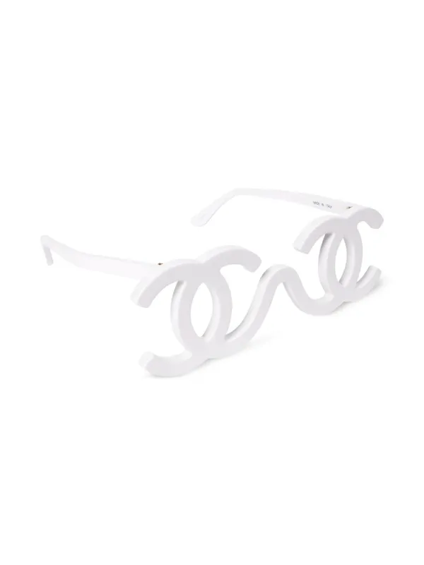 CHANEL Pre-Owned 1994 CC Runway Sunglasses | White | FARFETCH