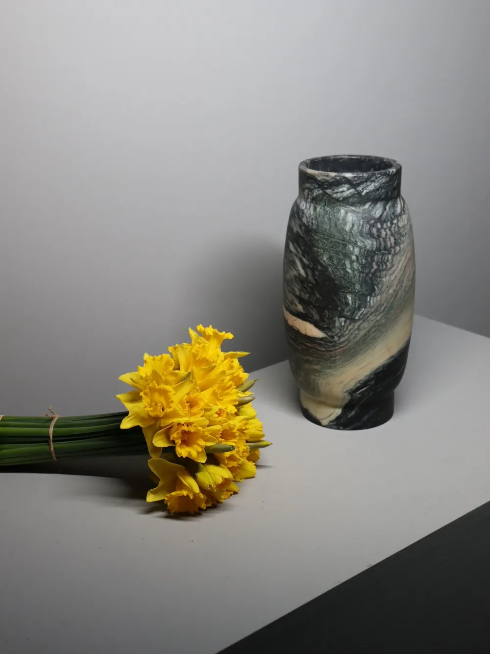 Editions Milano Stone 大理石花瓶| 绿色| FARFETCH CN