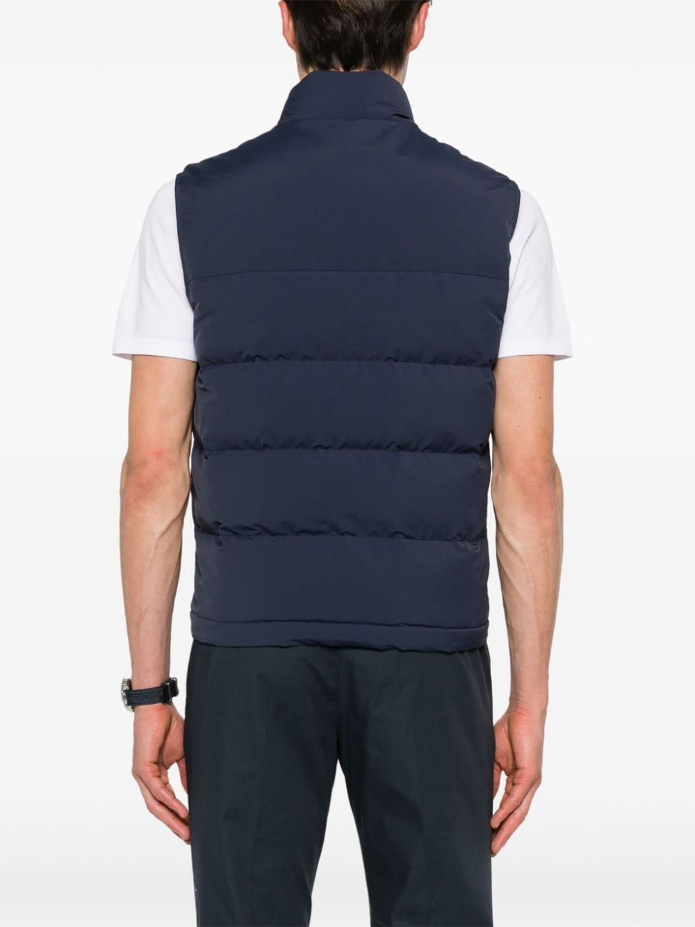 Shop Eleventy Quilted Down Gilet In Blau