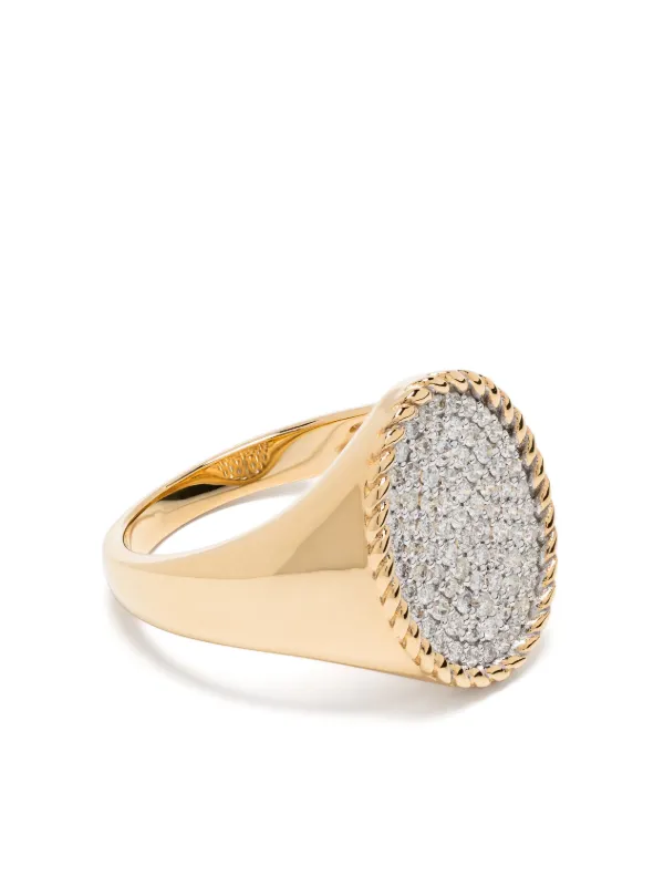Yvonne Léon 18kt Yellow Gold Chevalière Ovale Diamond Signet Ring