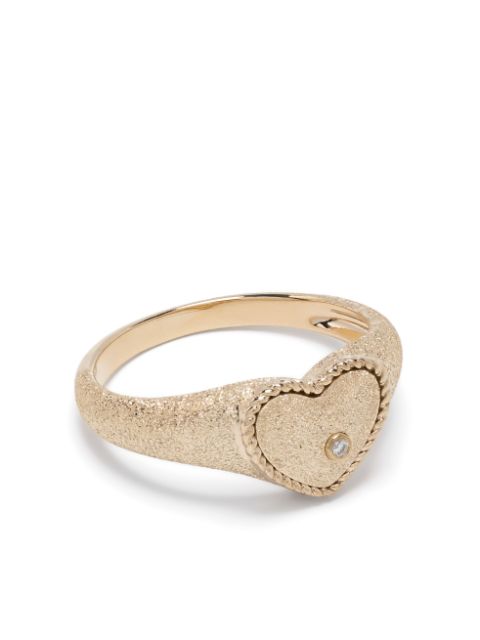 Yvonne Léon 9kt yellow gold Baby Chevalière Coeur diamond signet ring