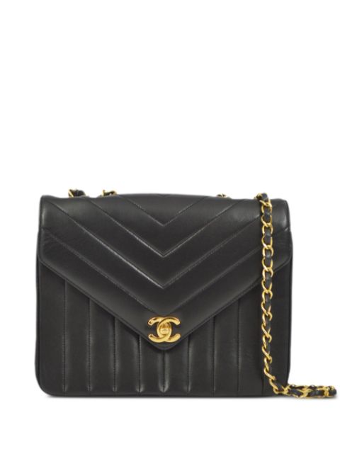 CHANEL 1992 chevron-quilted shoulder bag Women