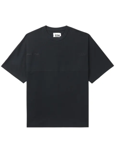 izzue playera con logo bordado