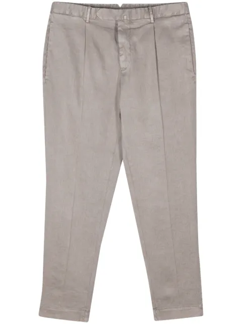 Dell'oglio pantalones tapered con pinzas