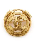 CHANEL Pre-Owned 1994 Coco Mark brooch - Gold