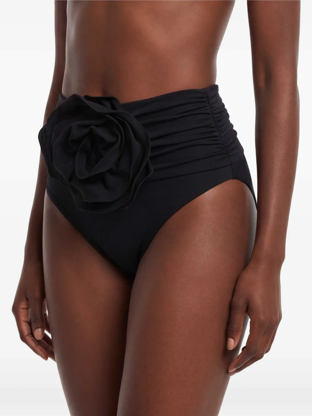 Magda Butrym Bikinislip met bloemenpatch Zwart