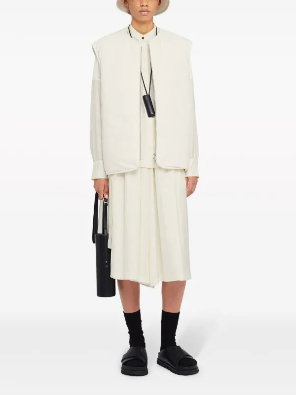 Jil Sander ジップアップ パデッドベスト | ホワイト | FARFETCH JP Jil Sander ジップアップ パデッドベスト | ホワイト | FARFETCH JP