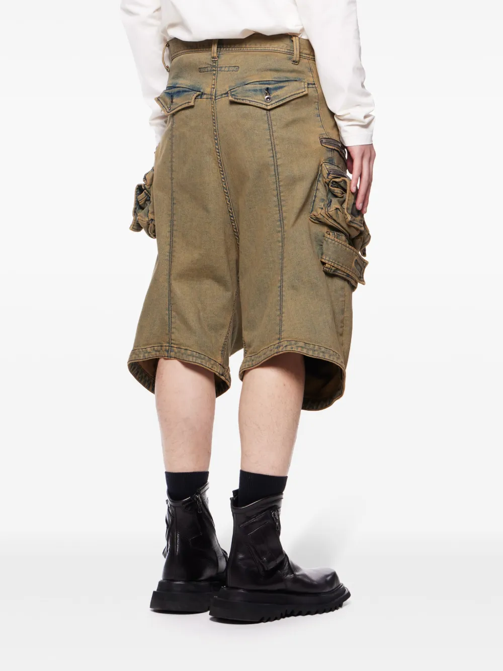 Julius Denim cargo shorts met verlaagd kruis Bruin