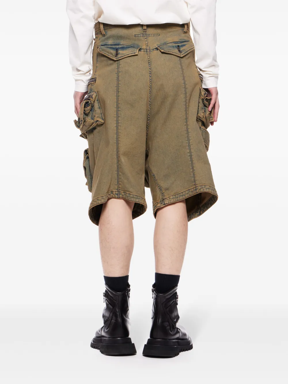 Julius Denim cargo shorts met verlaagd kruis Bruin