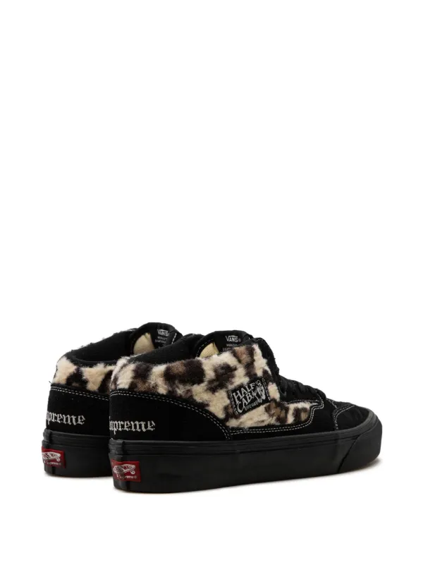 Vans half cab x supreme hotsell