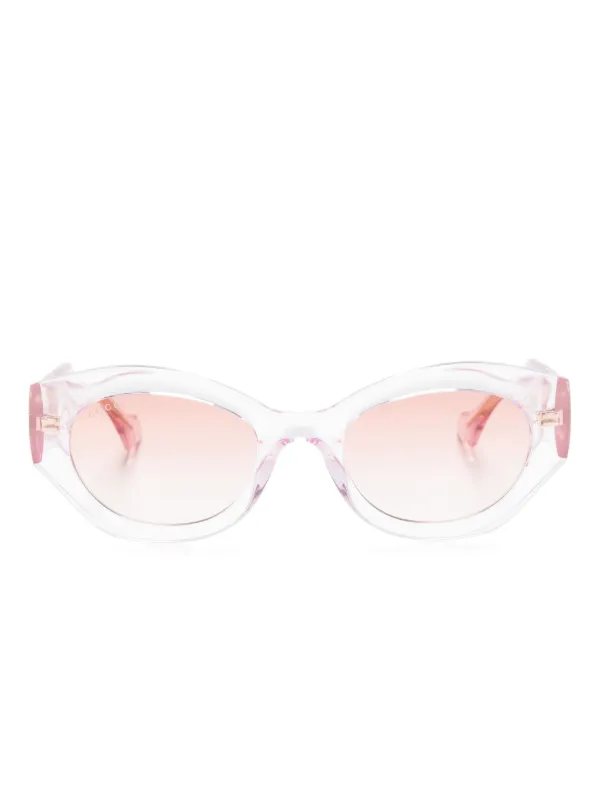 GUCCI ピンク キャットアイ サングラス Gucci Eyewear キャットアイ サングラス | ピンク | FARFETCH JP