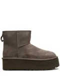 UGG Classic Mini Platform suede boots - Grey