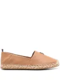 Tommy Hilfiger logo-plaque flat espadrilles - Brown