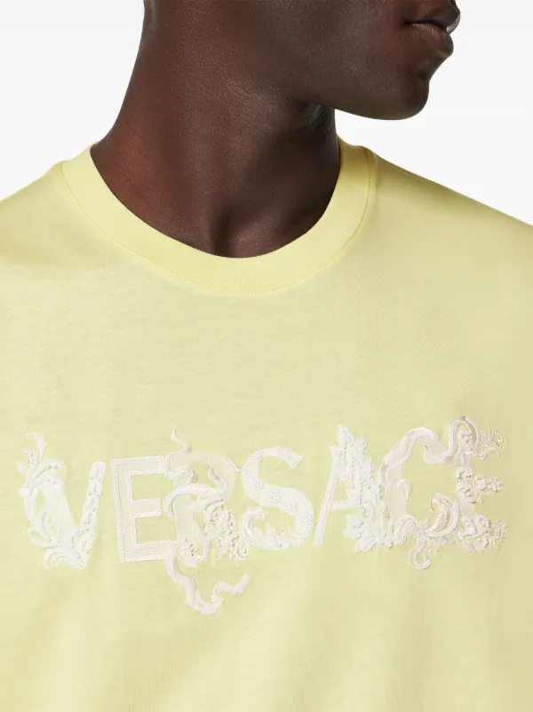 【VERSACE】Embroidered Logo T-shirt Yellow Versace logo-embroidered T-shirt | Yellow | FARFETCH CA