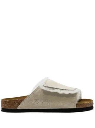 BIRKENSTOCK Stüssy Solana ステューシー　サンダル Birkenstock Stüssy Solana Suede Slides | Neutrals | FARFETCH