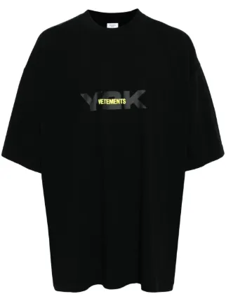 VETEMENTS