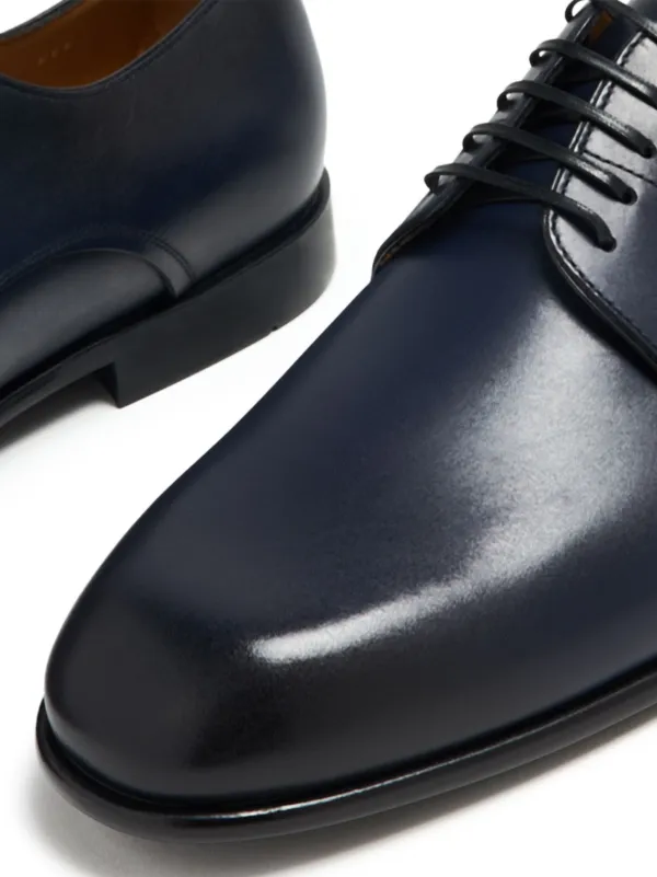 Ferragamo レザー ダービーシューズ | ブルー | FARFETCH JP