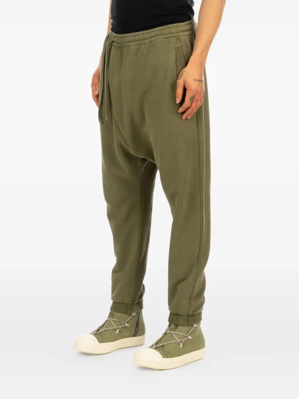 Maharishi Kesagiri asymmetrische trainingsbroek Groen