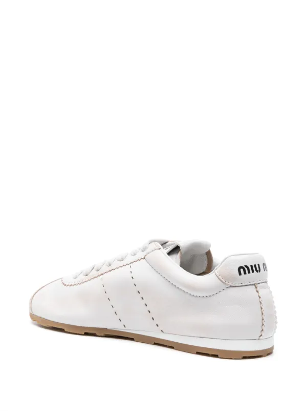 miu miu ホワイトレザー スニーカー Miu Miu レザースニーカー | ホワイト | FARFETCH JP
