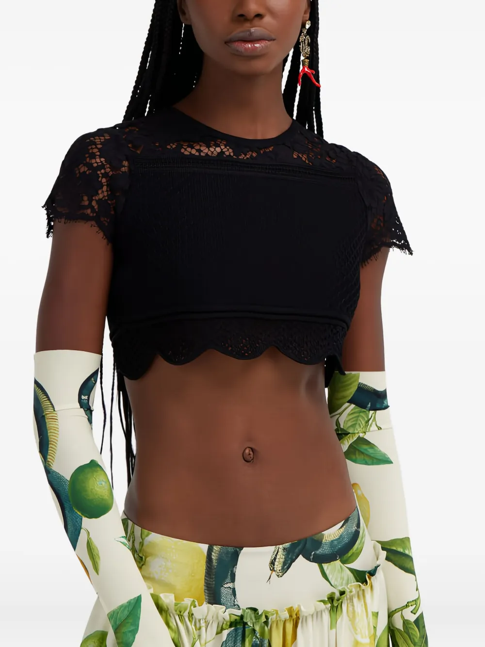 Roberto Cavalli Scalloped Cropped Top In Black