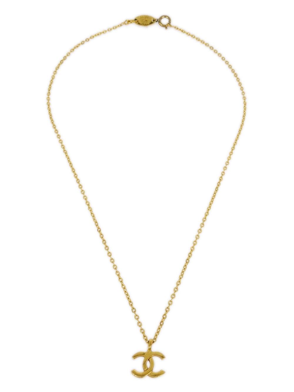 Pre-owned Chanel 1982 Mini Cc Pendant Necklace In Gold