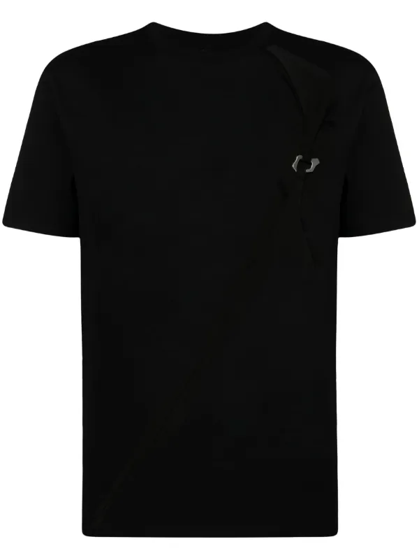 HELIOT EMIL Morphed Carabiner Tシャツ | ブラック | FARFETCH JP