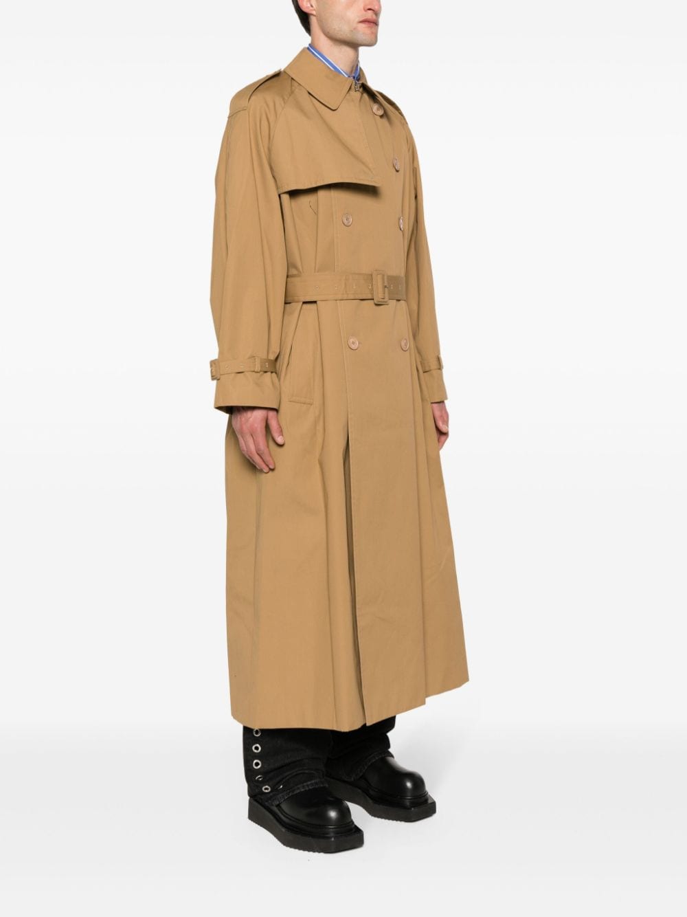 Shop Vetements Double-breasted Trench Coat In Neutrals