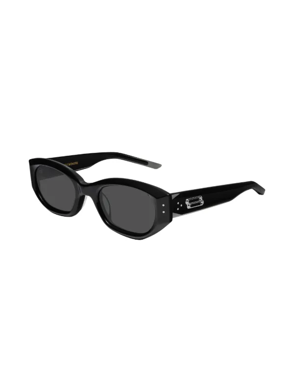 Gentle Monster store Le black sunglasses