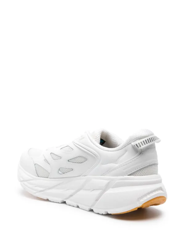HOKA Clifton L Athletics スニーカー | ホワイト | FARFETCH JP