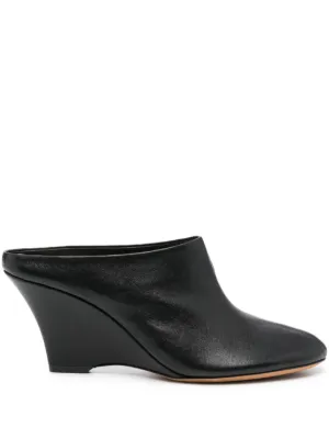 「KHAITE」 レザー ミュール Khaite Loop Strappy Leather Sandals | Saks Fifth Avenue