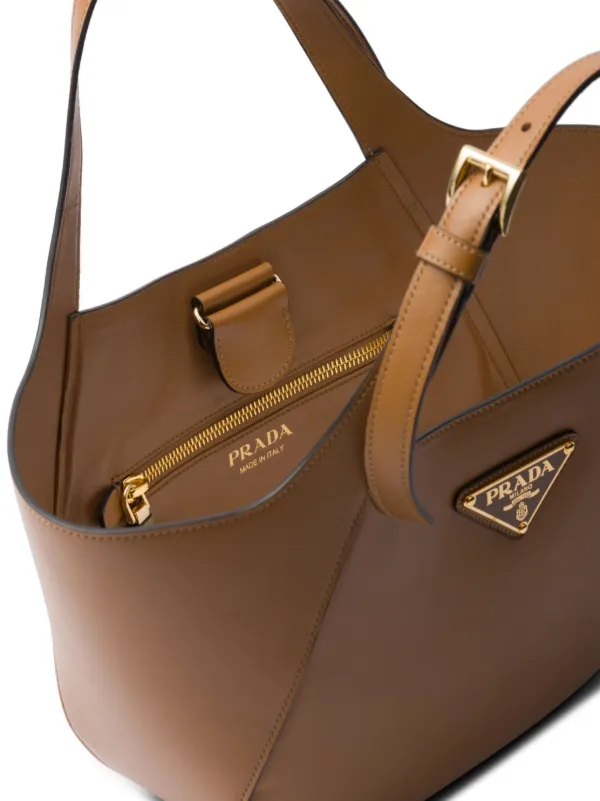 ☆人気☆【PRADA】☆Triangular logo leather tote bag☆ 24190150_54179090_600.jpg