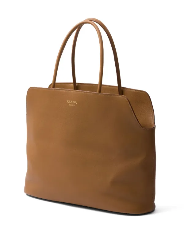 PRADA ブラウンキャンバストートバッグ Prada Large Leather Tote Bag | Brown | FARFETCH