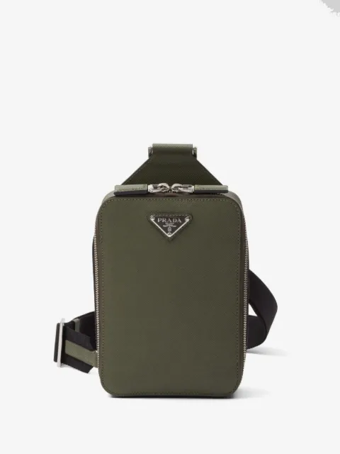 Prada axelväska