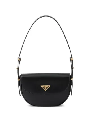 Prada アーケ レザーショルダーバッグ | ブラック | FARFETCH JP