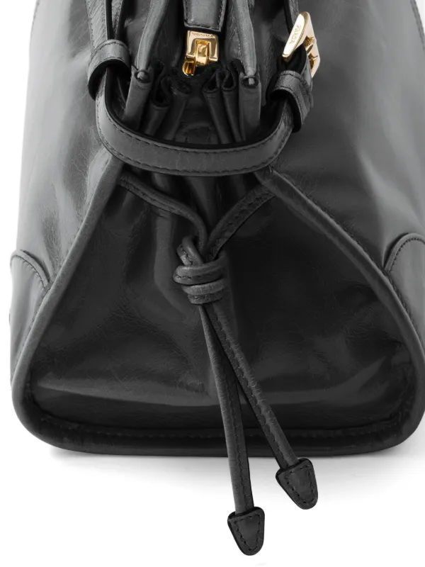 Prada Bonnie レザー ハンドバッグ M | ブラック | FARFETCH JP